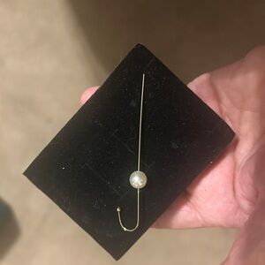 BUY ONE GET ONE FREE ON ALL EAR CRAWLERS! Pearl Ear Crawlers Pair Earrings New